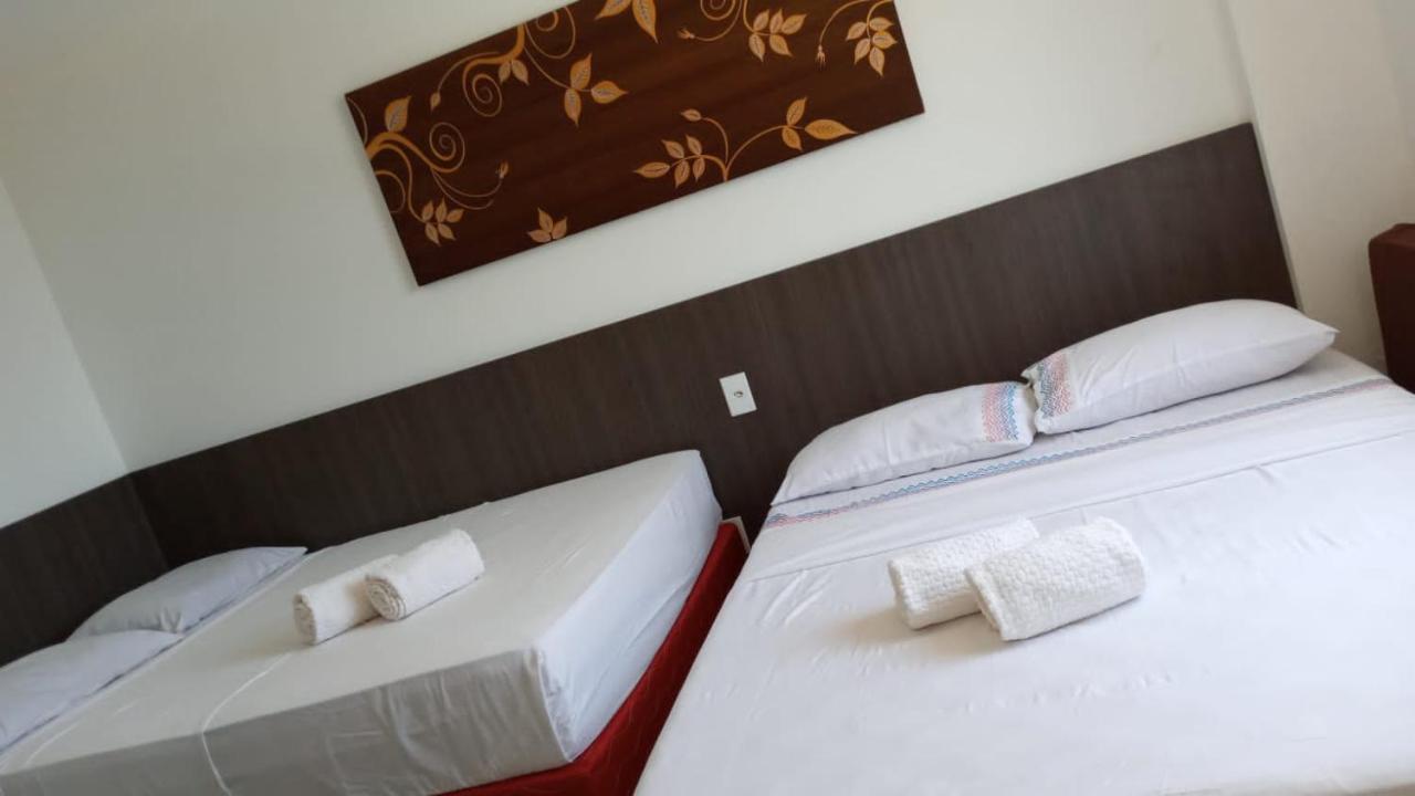 Apartamento Em Resort 巴雷里尼亚斯 外观 照片